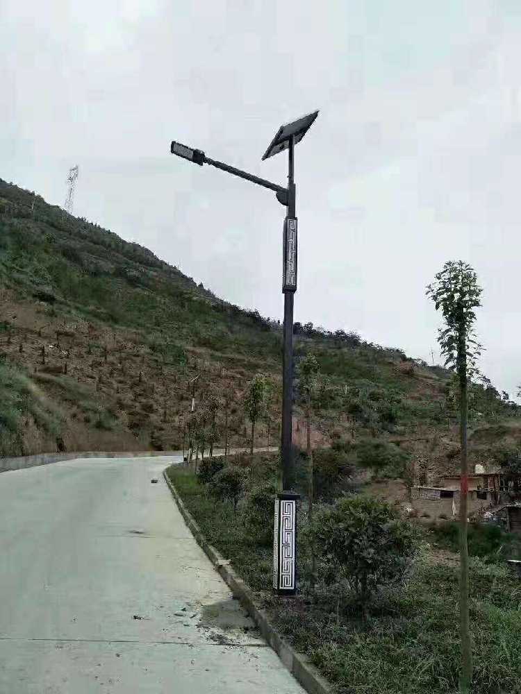 工农区仿古太阳能路灯